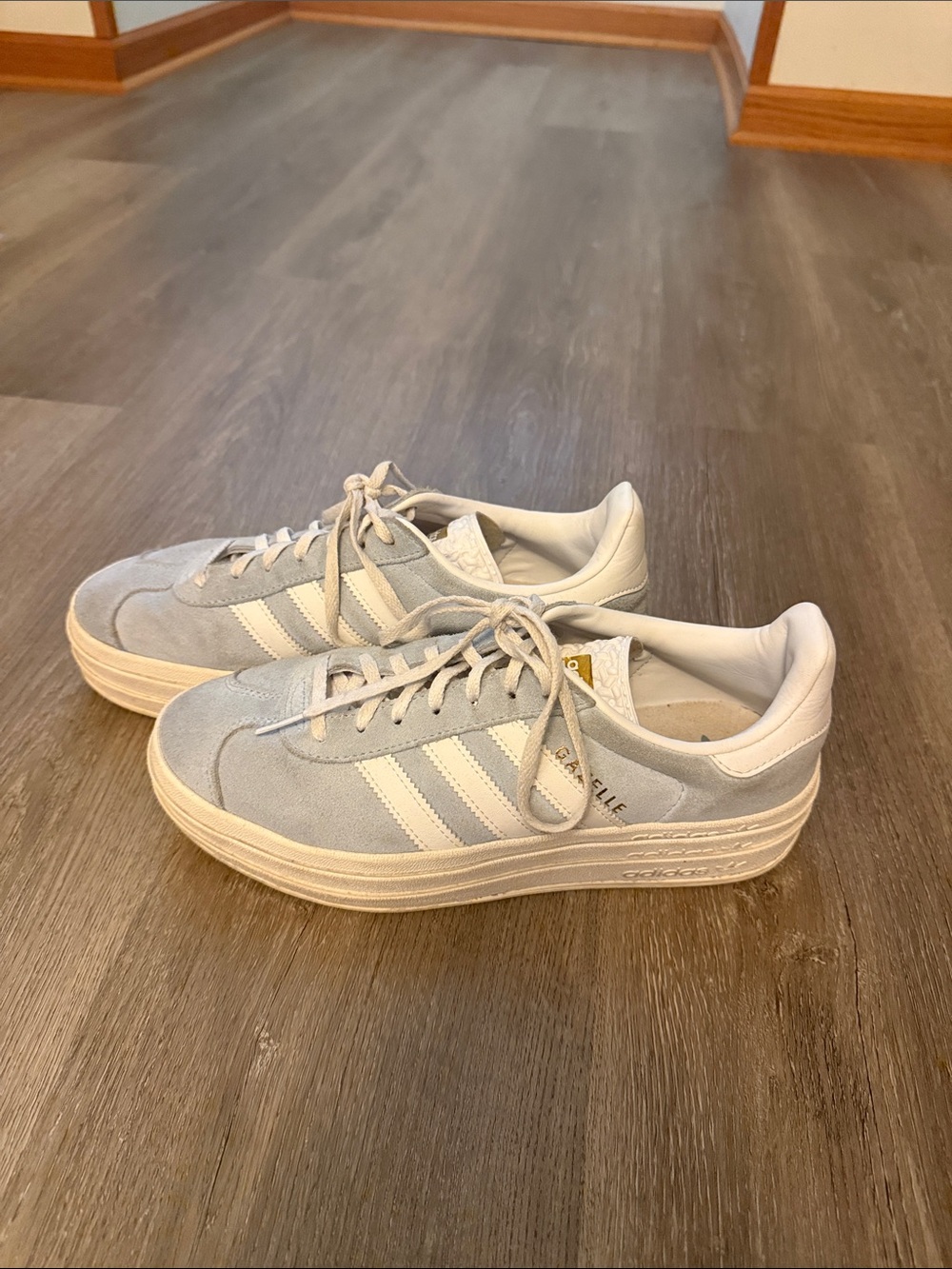 adidas Women's Pale blue platform gazelles